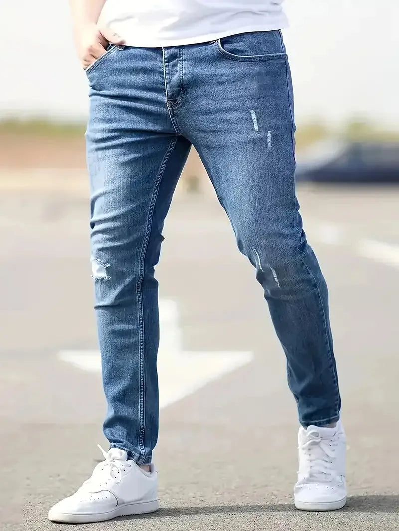 Distressed Men's Jeans